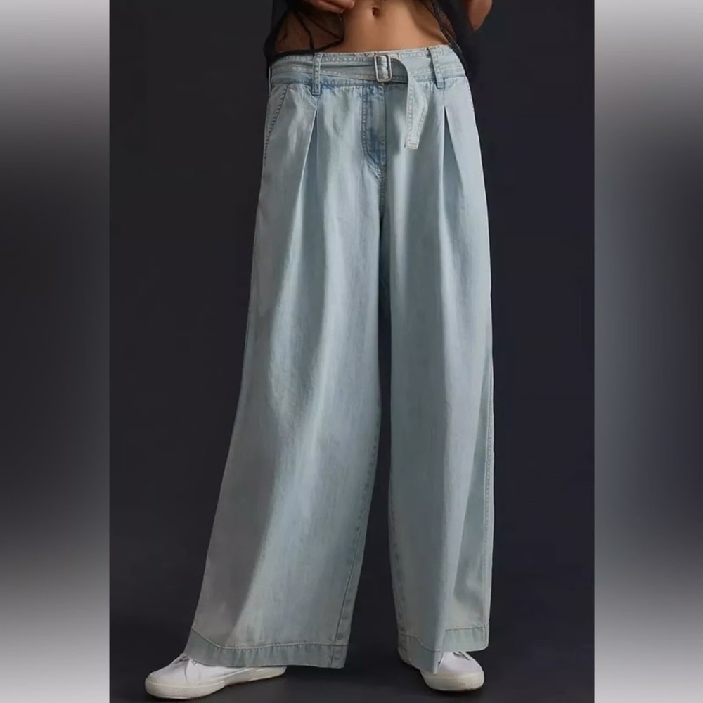 Anthropologie Pilcro Pleated High-Rise Wide-Leg Belted Jeans Size 33 Light Wash